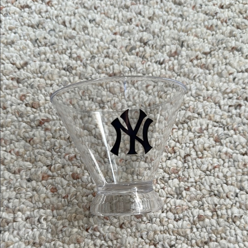 New York Yankees Clear Glass martini plastic 2025 yankee stadium sga judge Jeter